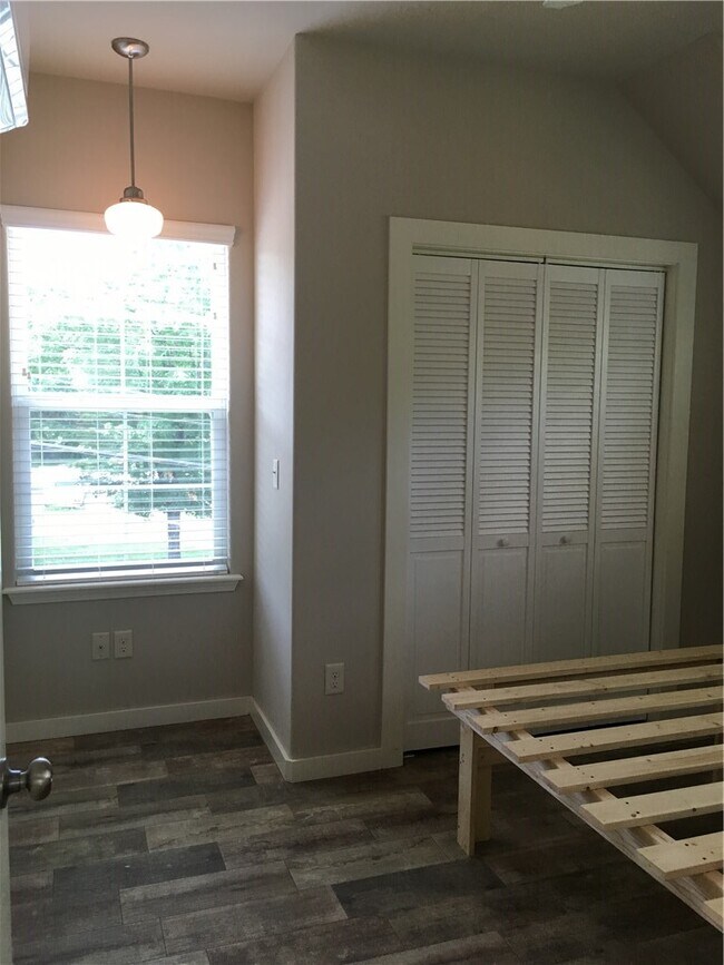 Foto del edificio - 1639 W Stone St