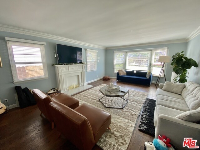 Foto del edificio - 351 N Alfred St