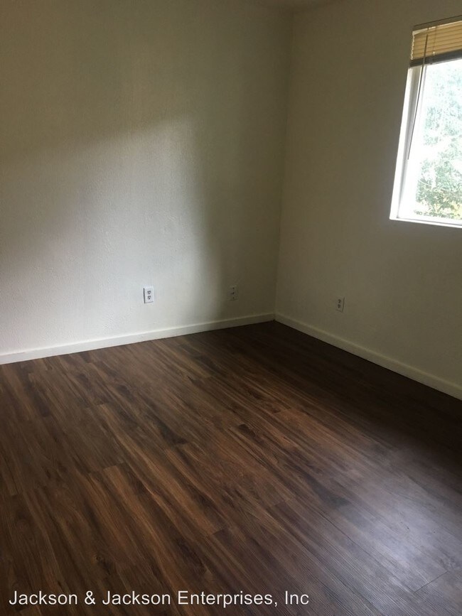 Foto del edificio - 215 Globe St