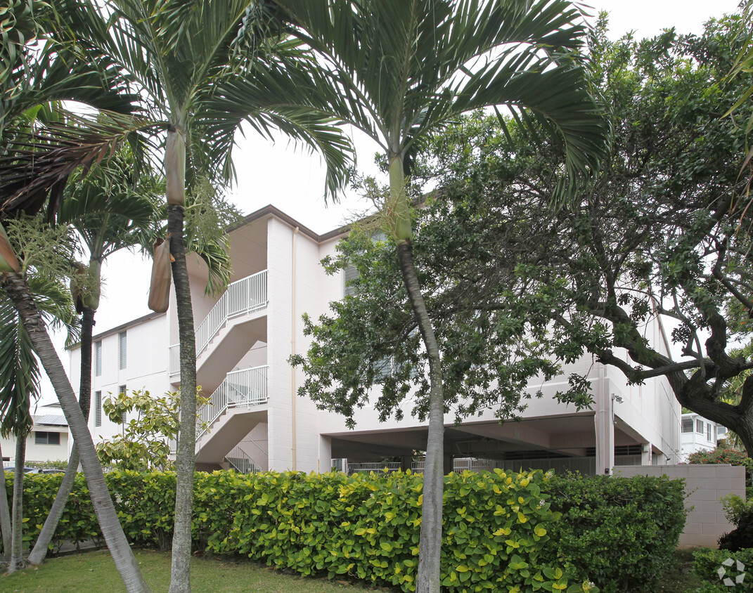 Building Photo - Punahou Marquis