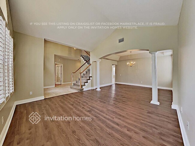 Foto del edificio - 8709 Hidden Green Ln