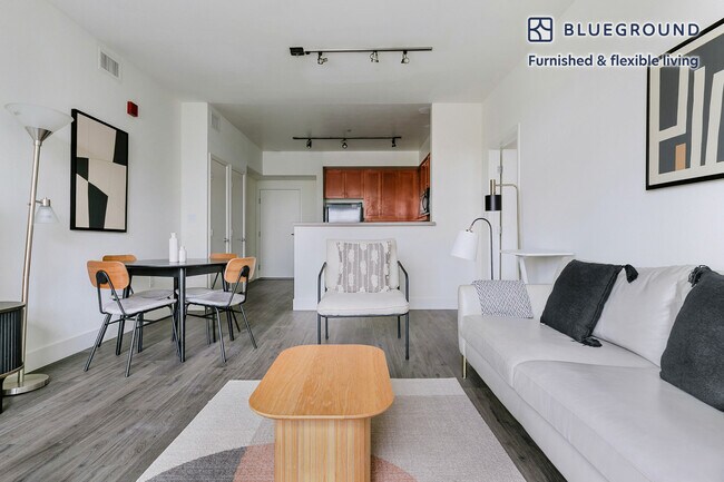 Building Photo - 754 The Alameda