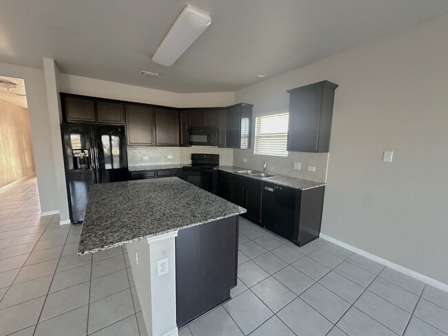 Foto del edificio - Newer 4 Bedroom in Temple Tx