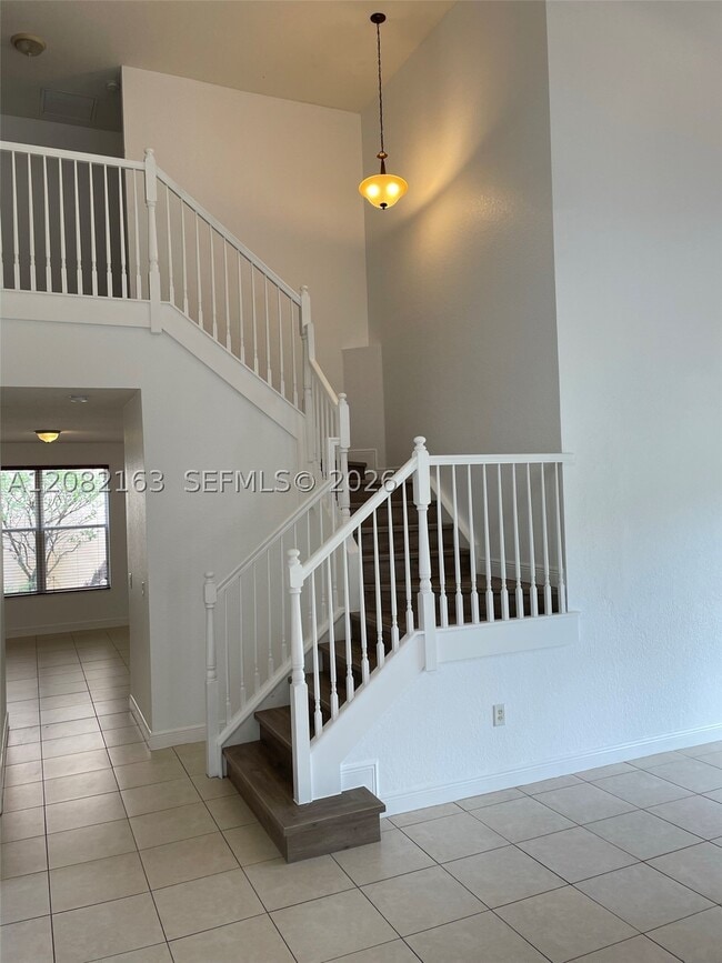 Building Photo - 17404 SW 47th Ct