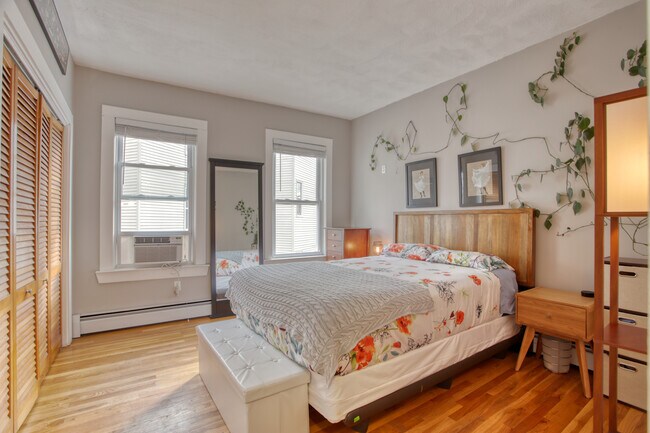 Foto del edificio - 248 Hampshire St