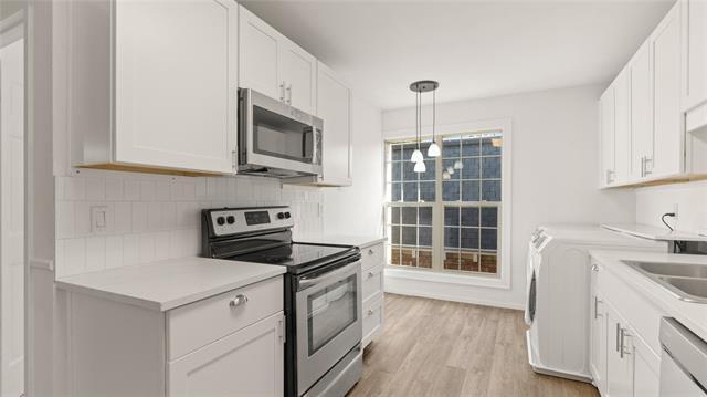 Building Photo - 527 W Lookout Dr