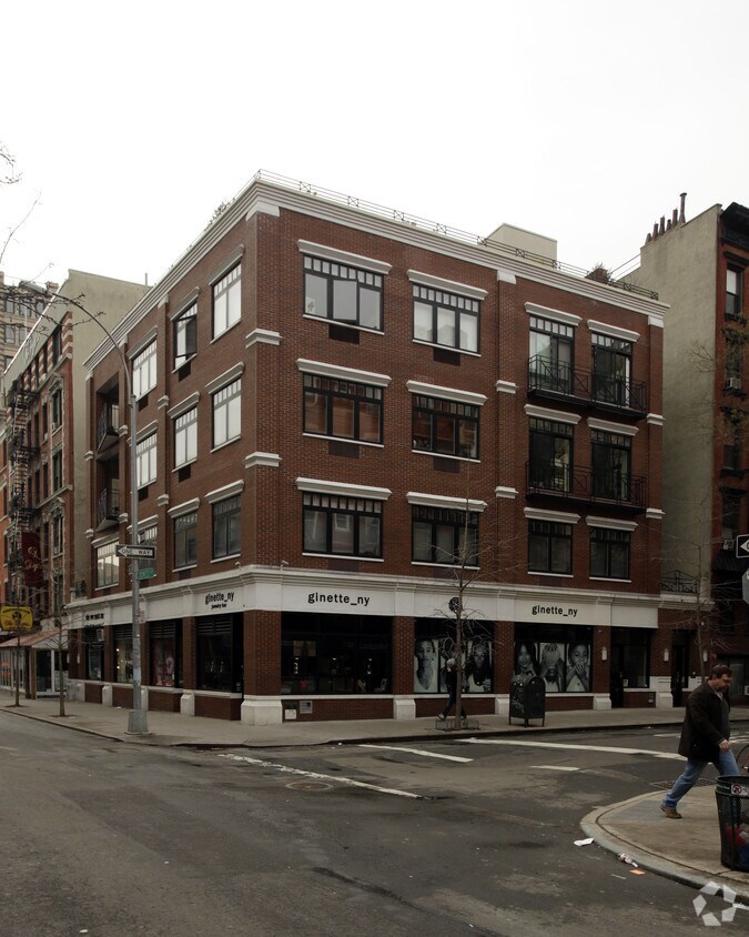 Primary Photo - 172 W Fourth St