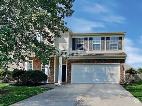 Building Photo - 533 Wrayhill Dr