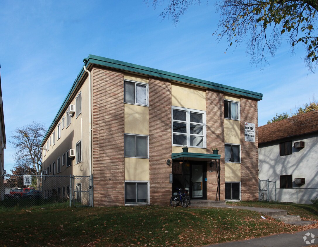Foto principal - 3112 22nd Ave S