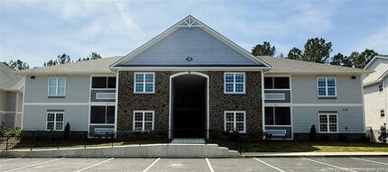 Building Photo - 188 Gallery Dr