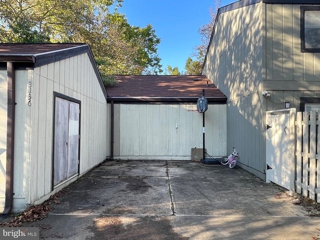 Building Photo - 3138 Babashaw Ct