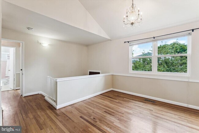 Foto del edificio - 6916 Southridge Dr