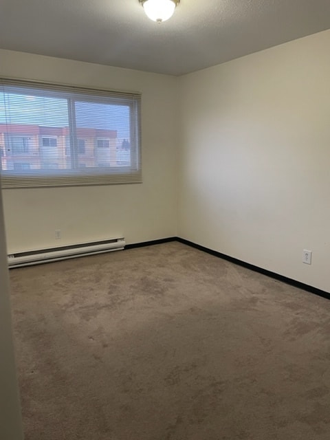 Building Photo - 8920-8986 86 St