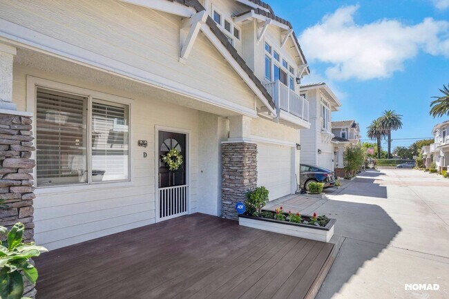 Foto del edificio - Charming 3BR/3BTH House in Costa Mesa