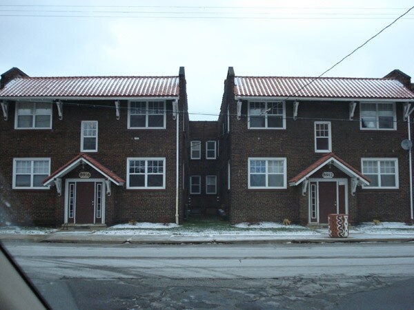 Foto principal - 8902 Madison Ave