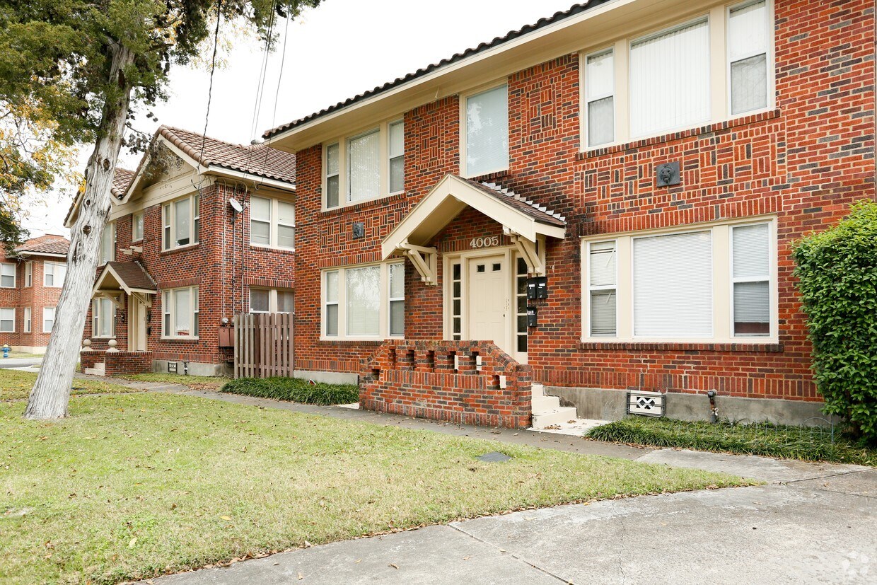 Primary Photo - 4001 Caroline St