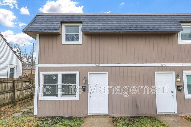 Foto del edificio - 3092 Grasmere Ave