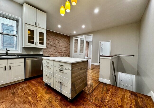 Building Photo - 505 Eastern Pkwy