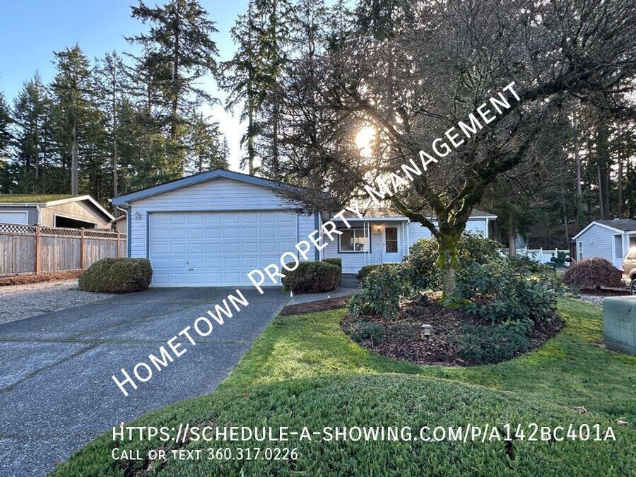 Foto principal - Partially Furnished 3 Bedroom 2 Bath in La...