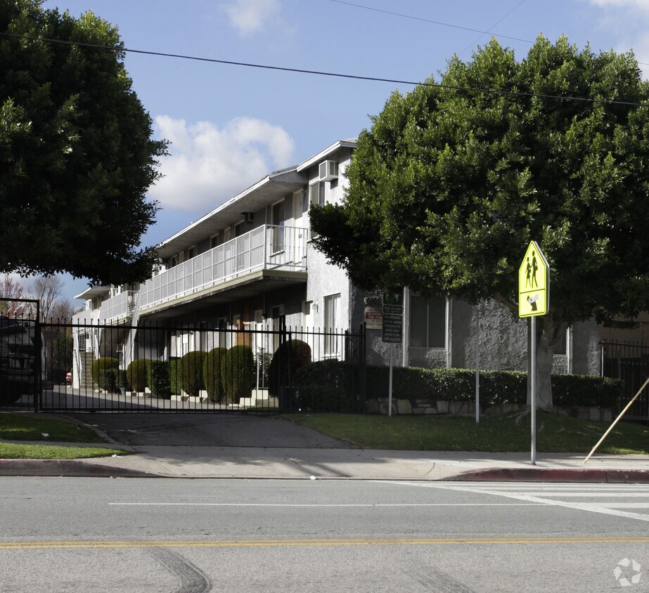 61536165 Coldwater Canyon Ave, North Hollywood, CA 91606 Apartments in North Hollywood, CA