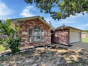 Building Photo - 223 Lake Texoma Dr