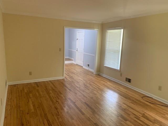 Building Photo - 744 Cedar Hill Way