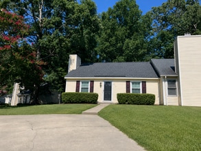 Building Photo - 237 Browning Ln