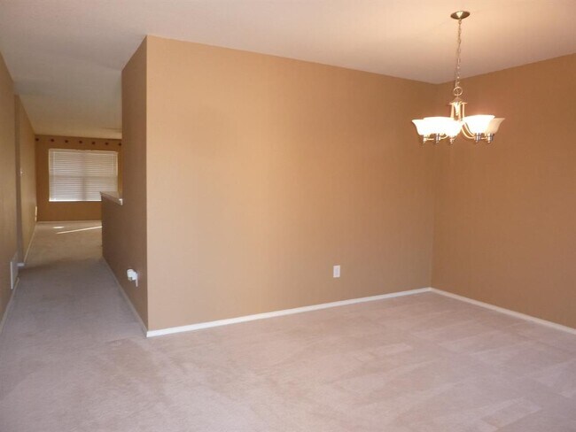 Building Photo - 2512 Quail Ridge Rd