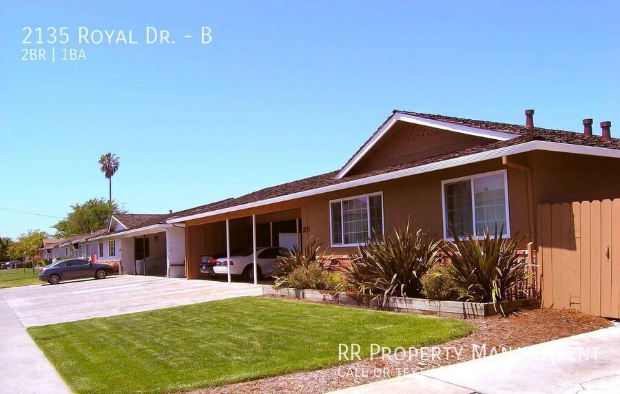 Foto principal - 2135 Royal Dr