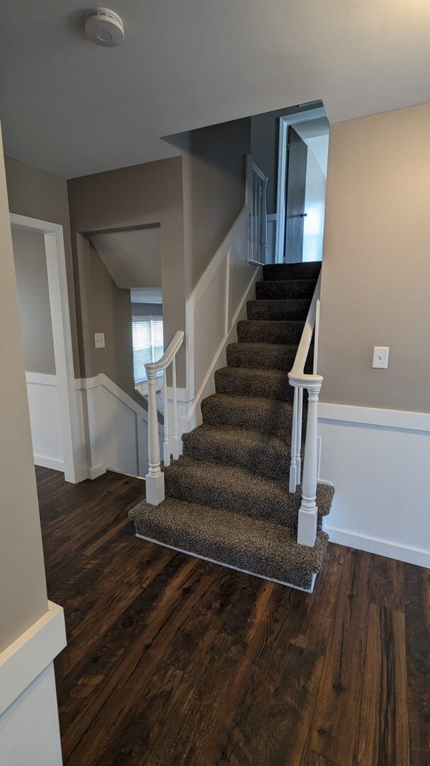 Foto del edificio - 516 Cumberland Ln