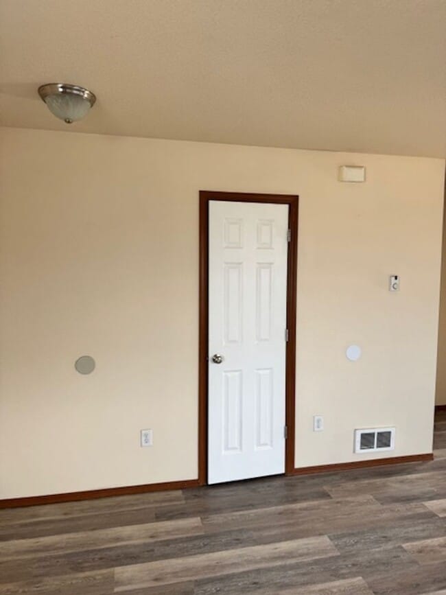 Foto del edificio - 3532 Britt Ave