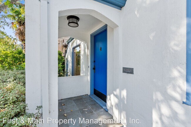 Foto del edificio - 2 br, 1 bath House - 2040 Pine Street