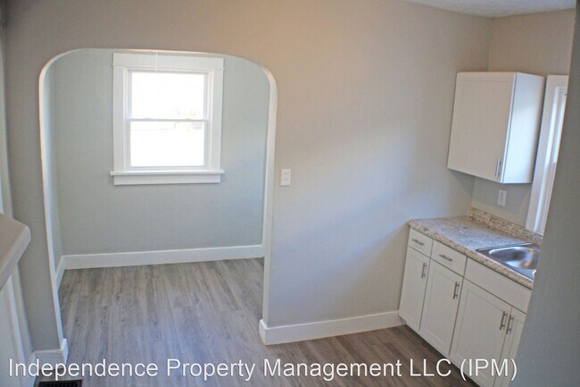 Building Photo - 3 br, 1 bath House - 2449 Nill Ave