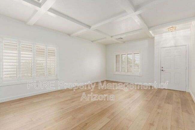 Building Photo - 3500 S Arroyo Ln