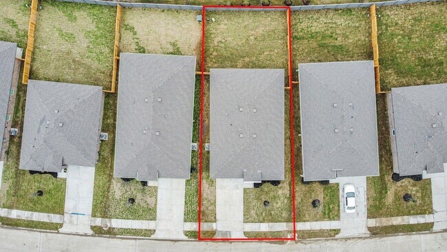 Building Photo - 7731 Suffolk Vly Ln