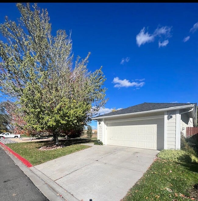 Building Photo - 7600 Water View Way