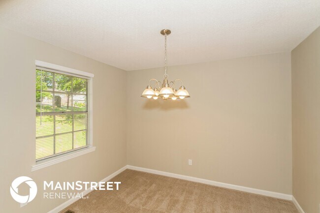 Building Photo - 436 15th Ln NW