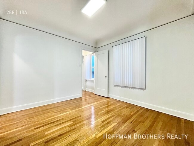 Building Photo - 1445 N Alta Vista Blvd