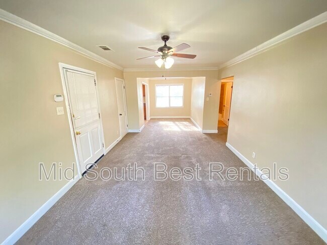 Foto del edificio - 4303 Leatherwood Ave