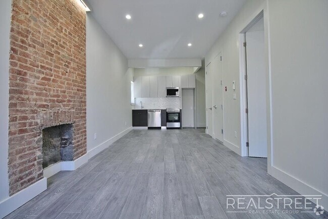 Building Photo - NEW & Spacious Modern 1 BED in Bed Stuy