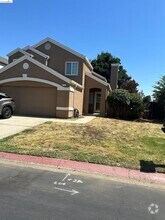 Delta Pointe Apartments for Rent with a Garage - Oakley, CA - 1 Rentals ...