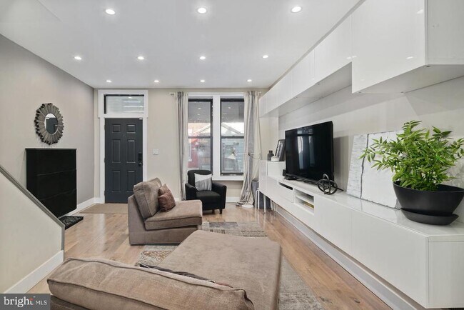 Foto del edificio - 1534 N Natrona St