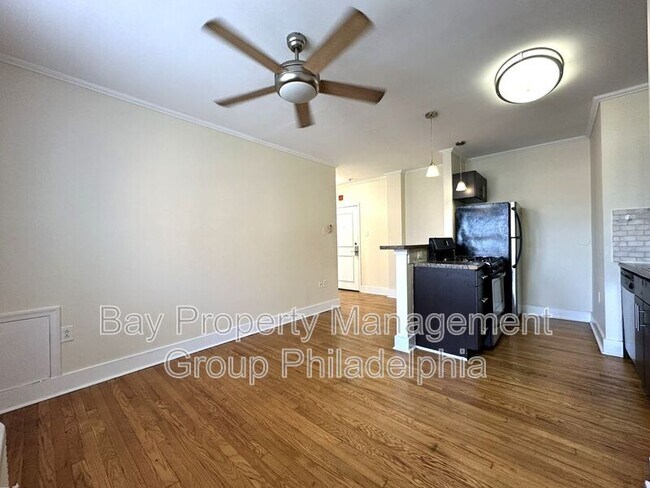 Foto del edificio - 437 W School House Ln