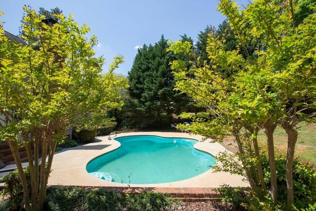 Foto del edificio - 2633 Brittany Ct SE