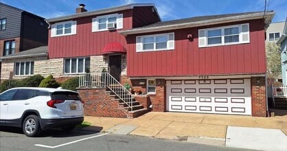 Building Photo - 7705 5th Ave