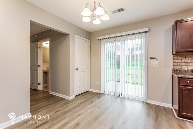 Building Photo - Gorgeous Home on Dunbartin Drive