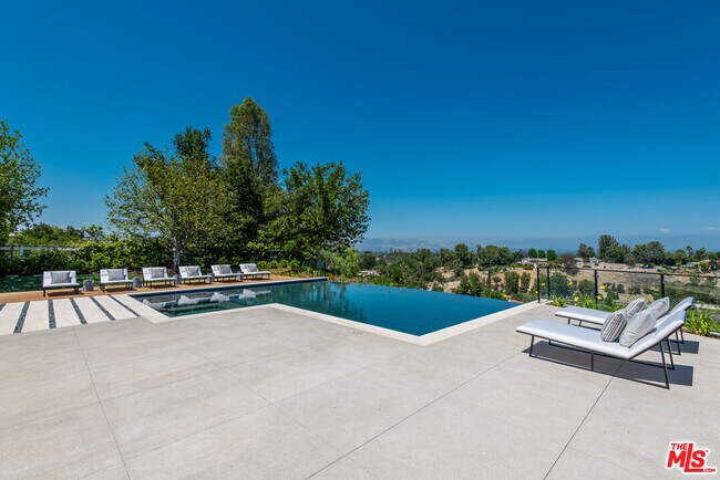 Building Photo - 5757 Hoback Glen Rd