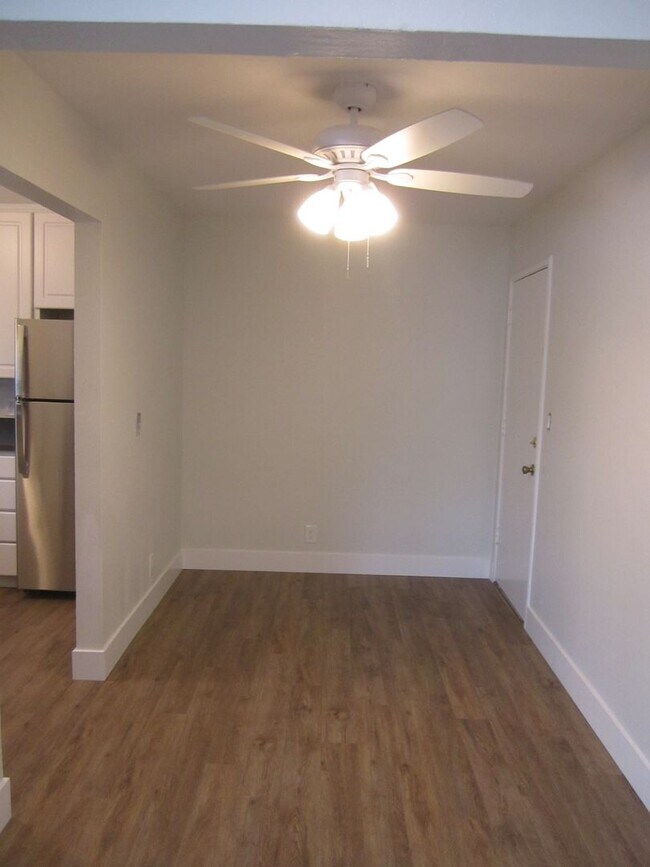 Foto del edificio - FULLY RENOVATED 2 BEDROOM, 1 BATHROOM IN EXCELLENT SANTA CLARA LOCATION. MUST SEE!!!