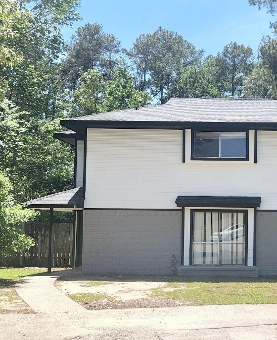 Building Photo - 1602 Hazelwood St