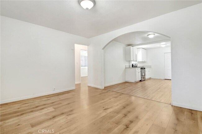Foto del edificio - 10722 Wells Ave